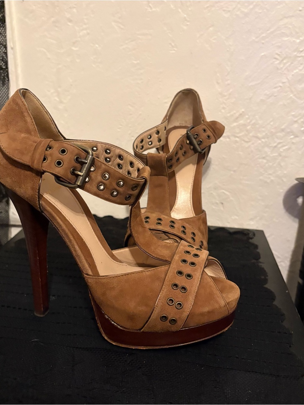 Fendi suede strappy stiletto heels buckle ankle strap brown open toe size 9.5